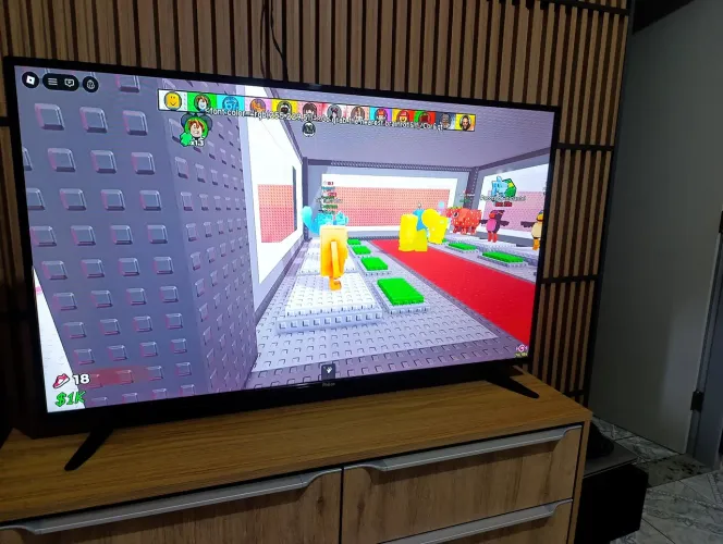 Tv Philco 43 sem marcas de uso