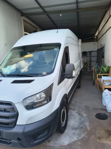 Ford Transit Furgão 2.0 Curto Turbo Diesel 2023