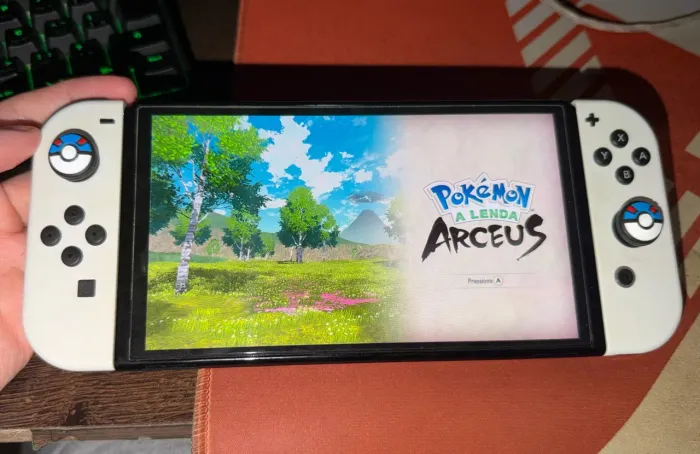 Nintendo switch OLED + 246gb + joycon hall effect + case