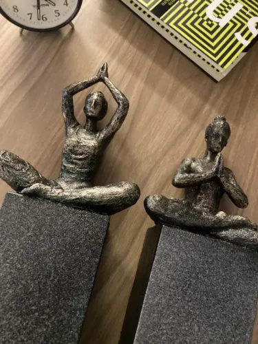 Esculturas de Meditação em Resina - Decoração Moderna (Par)