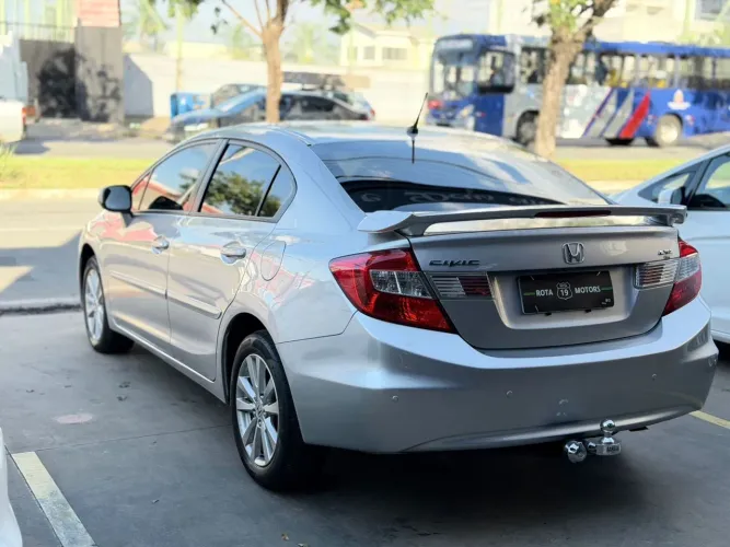 Honda Civic Sed. Lxl/ LXL SE 1.8 Flex 16V Aut. 2013