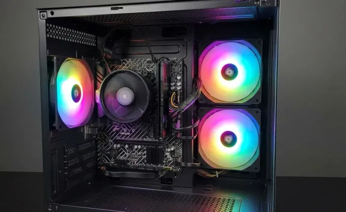 PC Gamer Aquário NOVO - Ryzen 5 5600GT + 16GB RAM