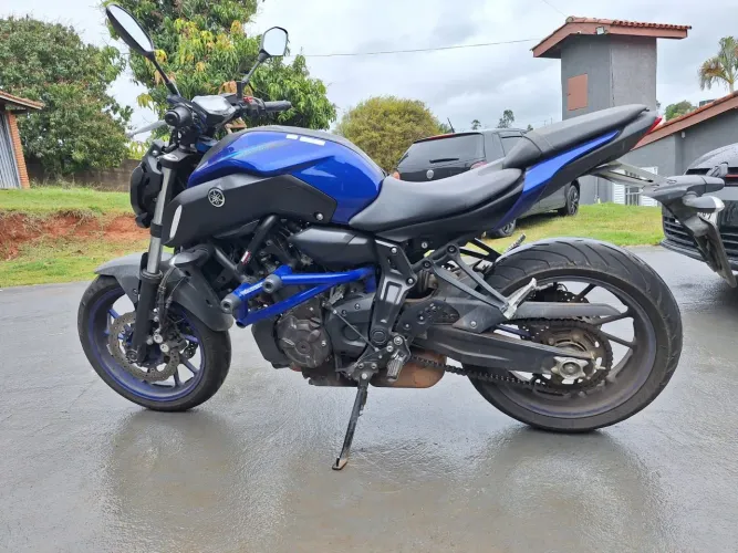 Yamaha MT-07 ABS