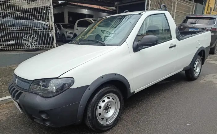 Fiat Strada 1.4 MPI Fire Flex 8V CE 2010