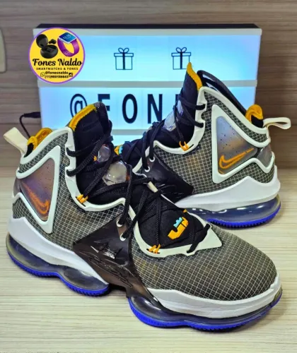 Nike LeBron James 19 Los Angeles Lakers tamanho 43