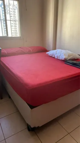 Cama de casal com box