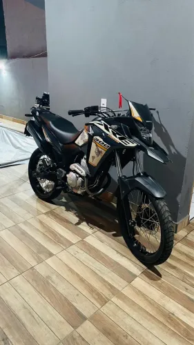 Xre pra vender o troca em motor de menor valor 