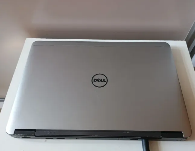 Notebook Dell Latitude Core i7 16GB de RAM 256GB de SSD Slim tudo funcionando