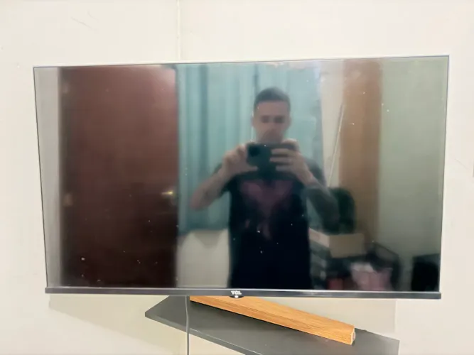 TV smart 33 polegadas