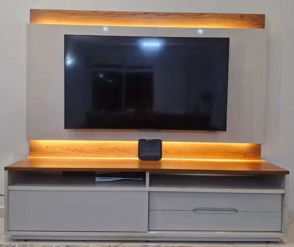 Vendo home com painel