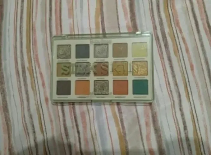 paleta de sombras ruby rose silk skin