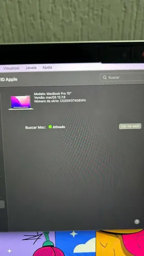 MacBook 15 i7/ 16GB RAM / tela sem staingate + carregador original