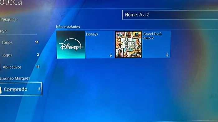 Vendo ps4 com 1 controle e alguns jogos