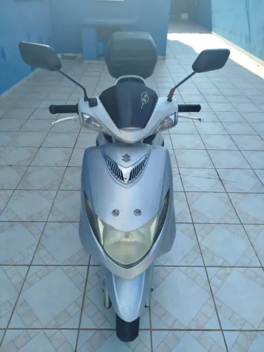 Suzuki Burgman 125