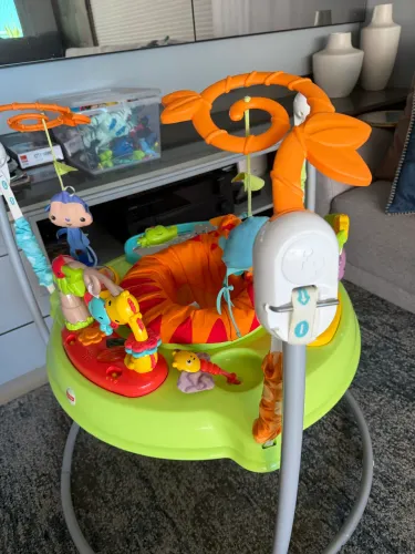 Jumper fisher price (na caixa)