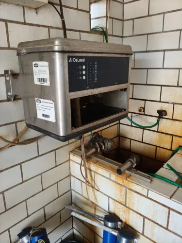 Maquina de lavar automática DeLaval C100E