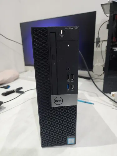 Computador Dell OptiPlex 7050 i3 7° 8gb memoria ram ssd 240gb