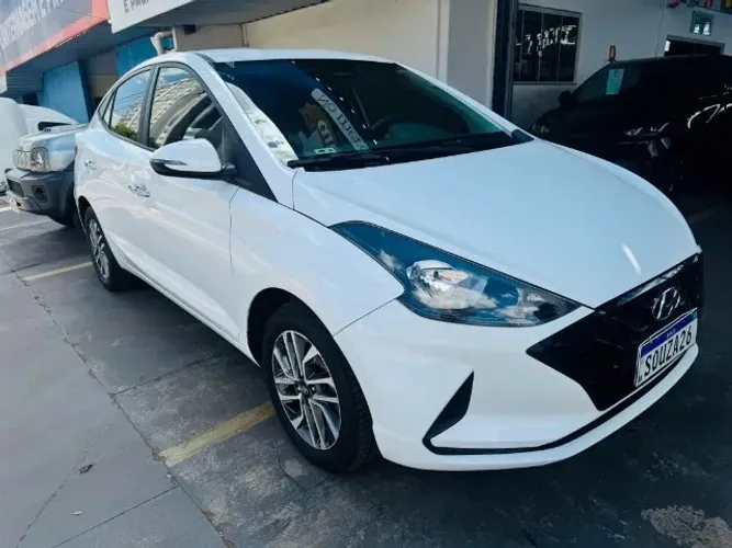 Hyundai HB20S Platinum 1.0 TB Flex 12V AUT 2022