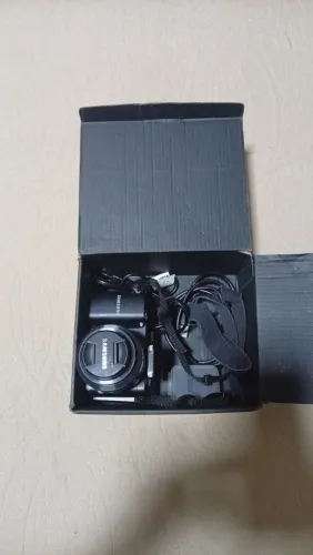 Câmera Samsung NX1000