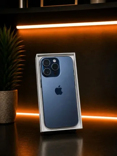 IPhone 15 Pro 256 novo