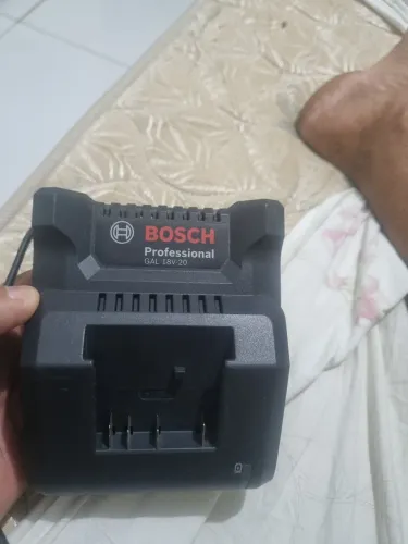 Carregador de bateria bosch gal 18v-20