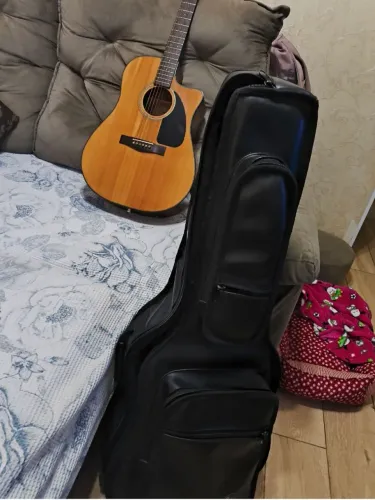 Violão Fender mais case 