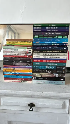 Qualquer um dos livros por 15