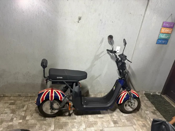 Vendo Scooter Elétrica 2.000