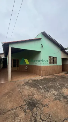Casa Padrão para venda, Carolina Parque