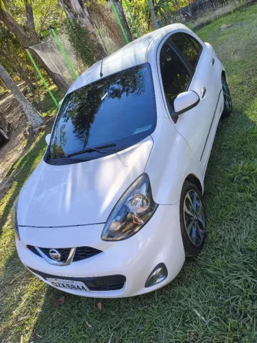 Nissan March SL 1.6 16V Flex Fuel 5P 2015
