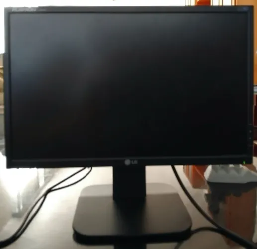 Monitor LG 19" Flatron (Para retirada de peças)