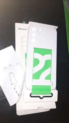 Capa silicone cover com cinta galaxy s22 plus