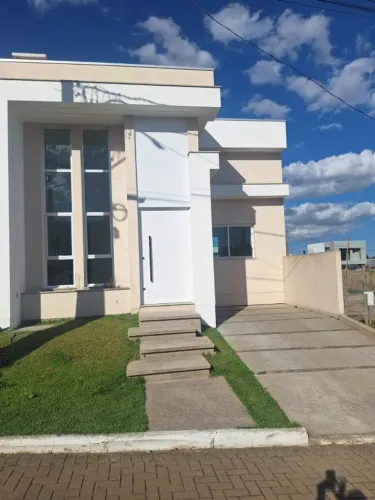 Linda casa à venda no Condomínio Green Caminho do Meio