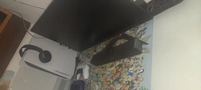 PS5 Fat + monitor gamer 27pol 120hz + 2 controles +fone pulse playstation