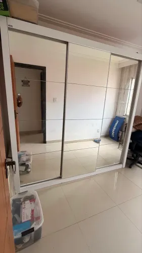 Guarda roupa 3 portas