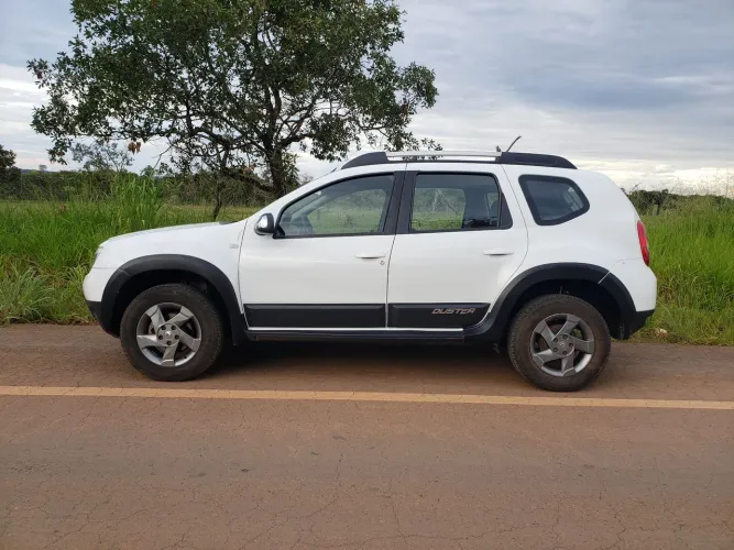 Renault Duster Dynamique 4X4 2.0 Hi-flex 16V MEC 2014