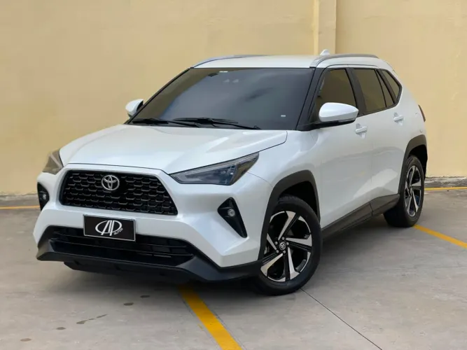 Toyota Yaris Cross XRE 1.5 16V 5p Aut. (Híbrido) 2026