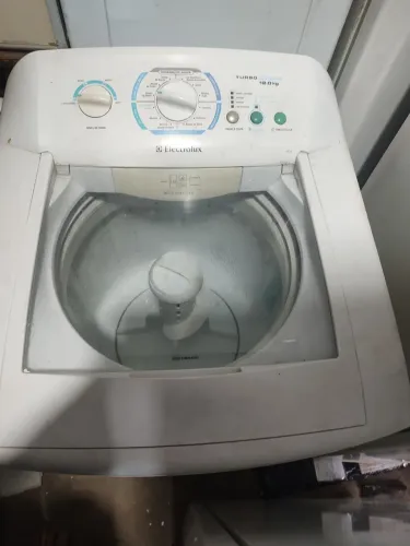 Máquina de lavar roupa Electrolux 12kg