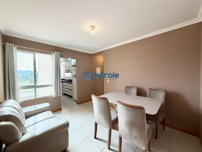 Apartamento com 02 dormitórios em Forquilhas, São José/SC!