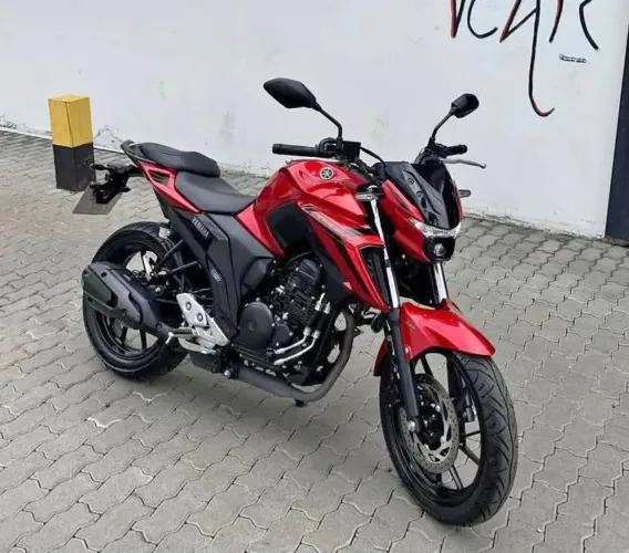 Vende-se Fazer 250