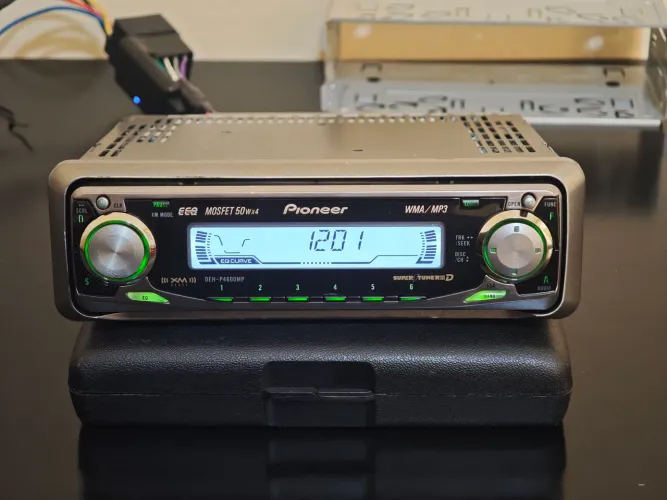 Pioneer DEH-P4600MP com Bluetooth 