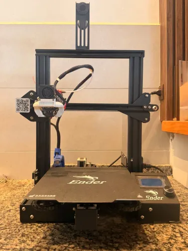 Impressora 3D Creality Ender 3 Pro - Revisada + Ferramentas e Bico Extra