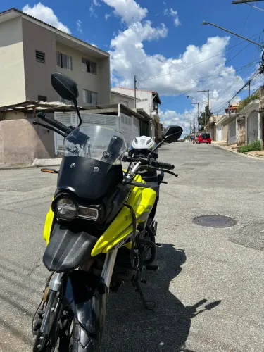 Storm 200 Shinery 2024/2025 - 13.000 km - Impecável!