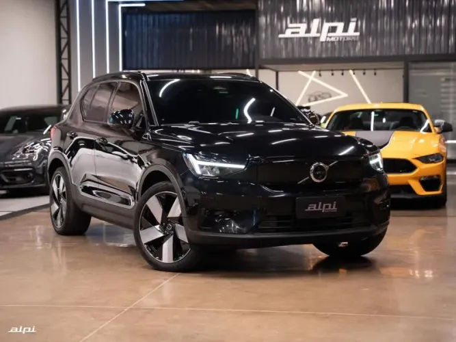 Volvo XC40 Twin Ultimate (elétrico) 2023