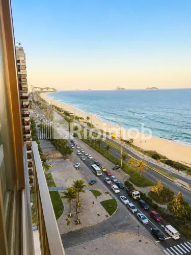 Barra da Tijuca | Apart-Hotel 2 quartos, sendo 2 suites