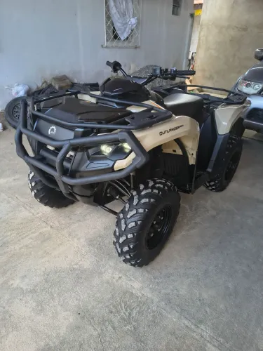 Quadriciclo Can am HD5 PRO ano 2025