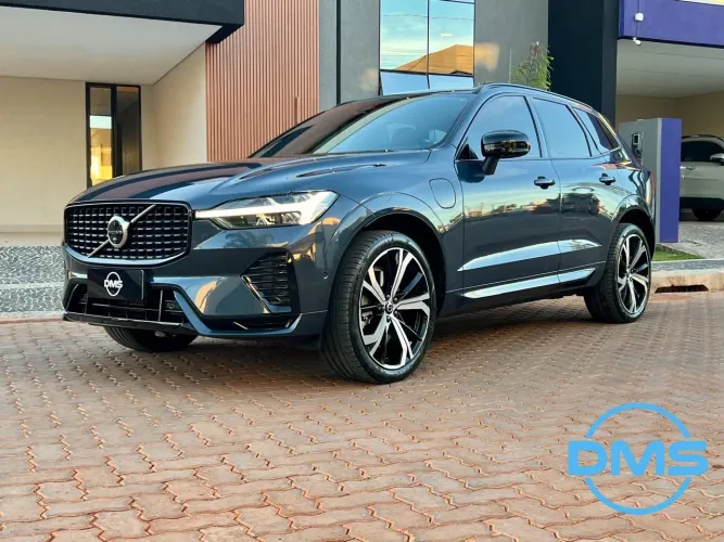 Volvo XC-60 T-8 Ultim.dark 2.0 AWD (híbrido) 2024