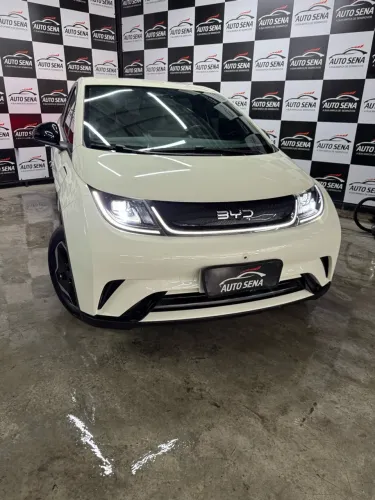 BYD Dolphin EV (Elétrico) 2026