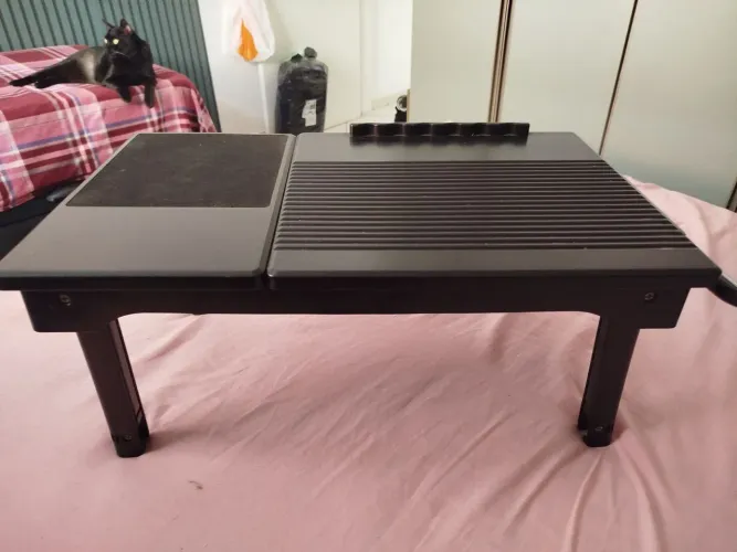 Mesa para notebook dobrável 
