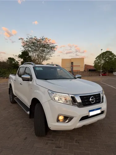 Nissan Frontier LE CD 4X4 2.3 Bi-TB Diesel Aut. 2022